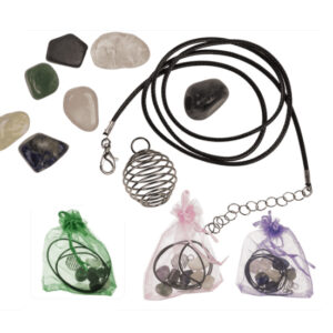 **G-Set Bolsa organza con collar jaula de metal y piedras 7 chakras (Precio por set)