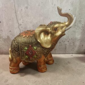 **Elefante Dorado con manto decorativo 20x20cm