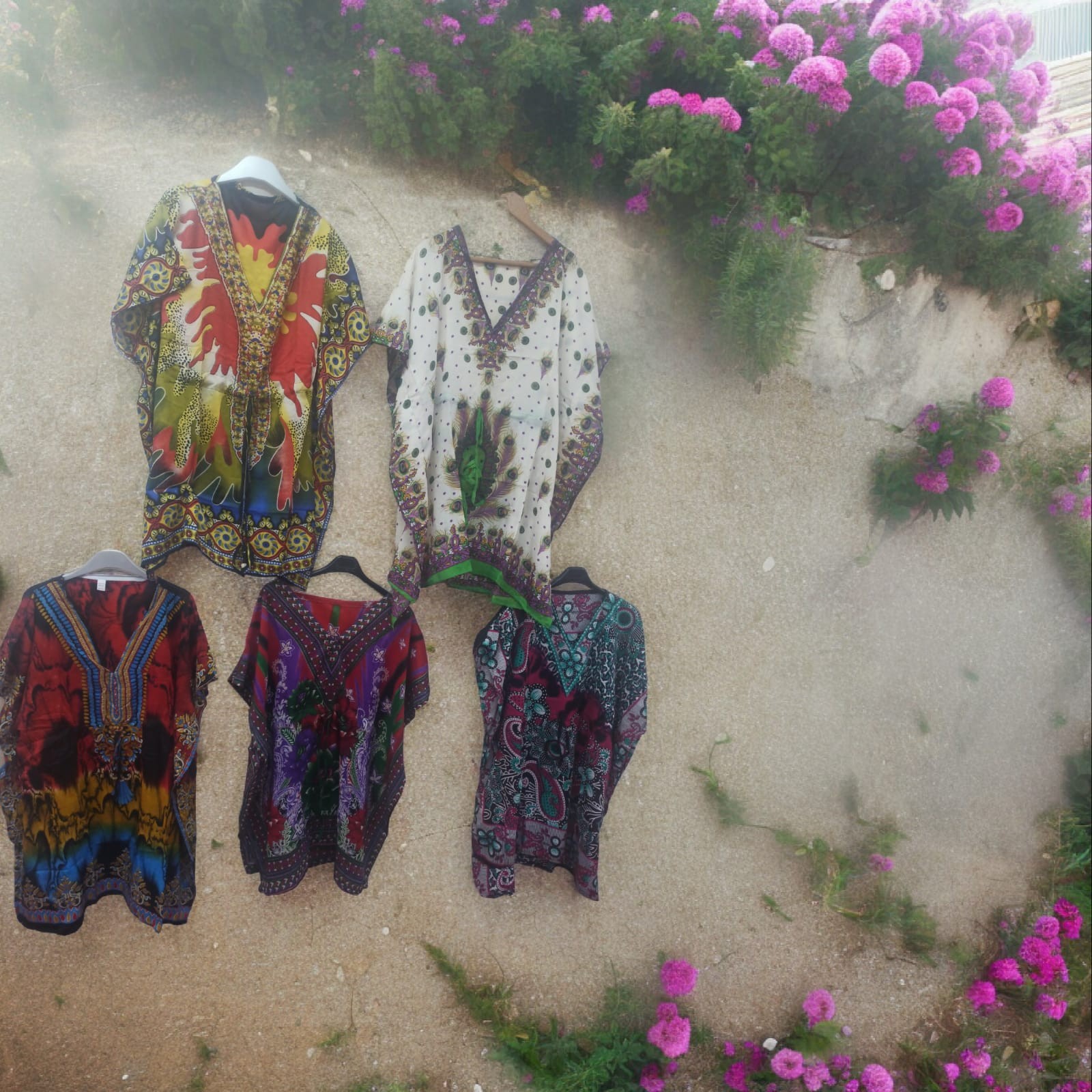 **VESTIDO PONCHO SURTIDO COLORES Y DISEÑOS ( PRECIO UNIDAD ) NO SE PUEDE ESCOGER COLORES