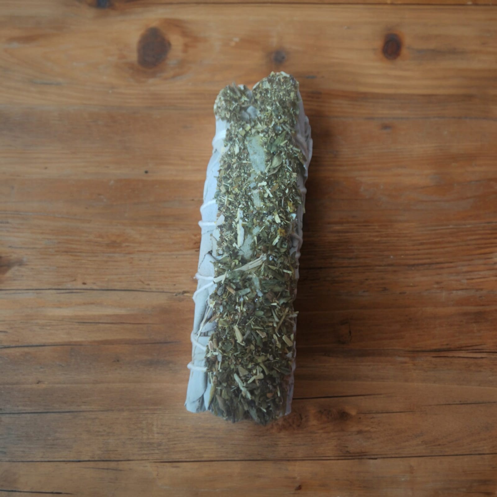 **Atadillo de Salvia con Ruda (28-30gr. aproximadamente)